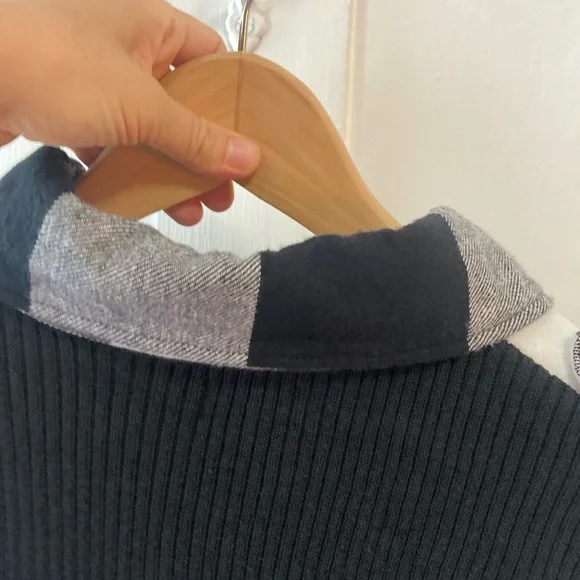 Sweater Project Black and White Buffalo Plaid Cardigan - Picture 11 of 11